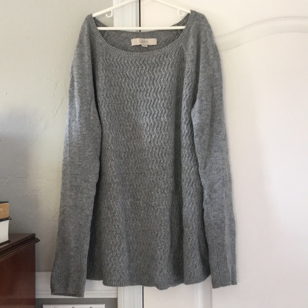 •Loft Grey Oversized Sweater•
